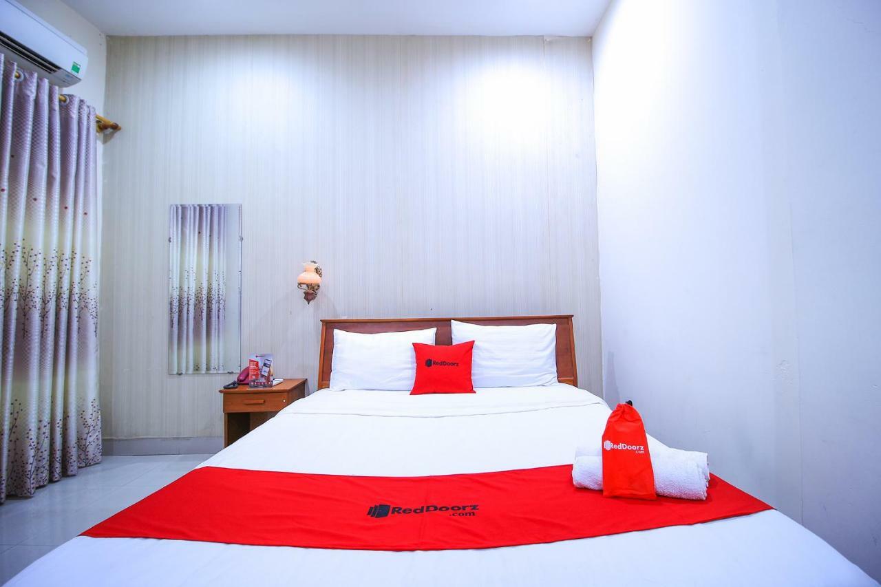 Reddoorz Near Han Market Danang Exterior photo