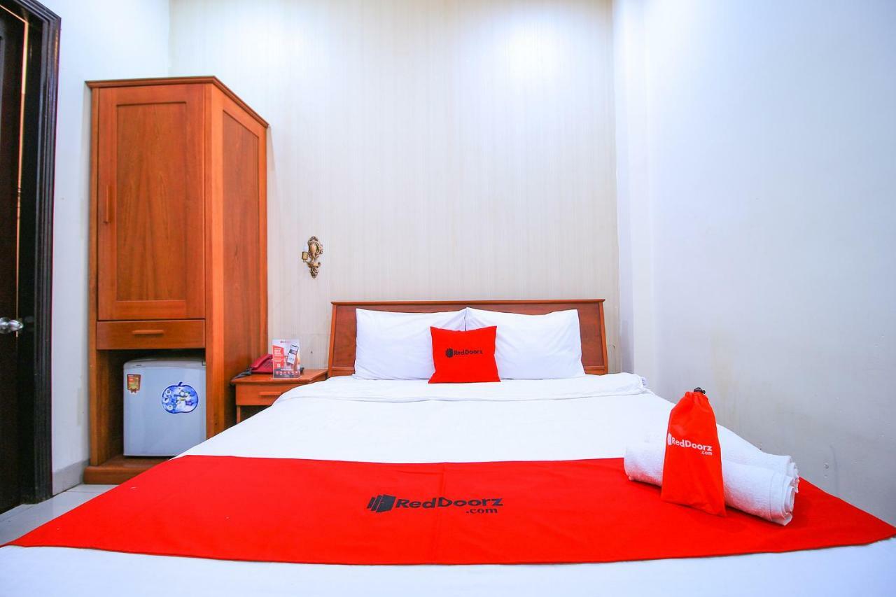 Reddoorz Near Han Market Danang Exterior photo